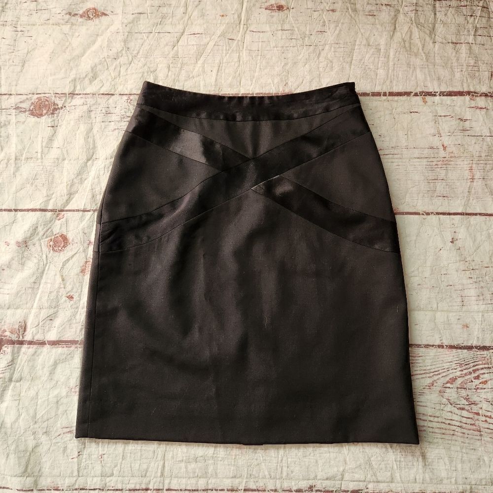 Milly of New York Vintage Satin Trimmed Skirt Size 2
